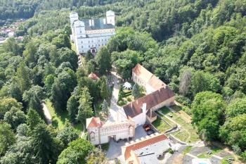 Račice Castle_area_from_height